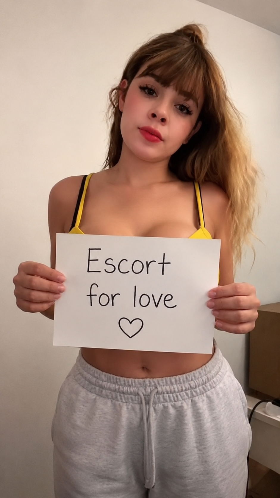 Nancy  Featured Top Escort